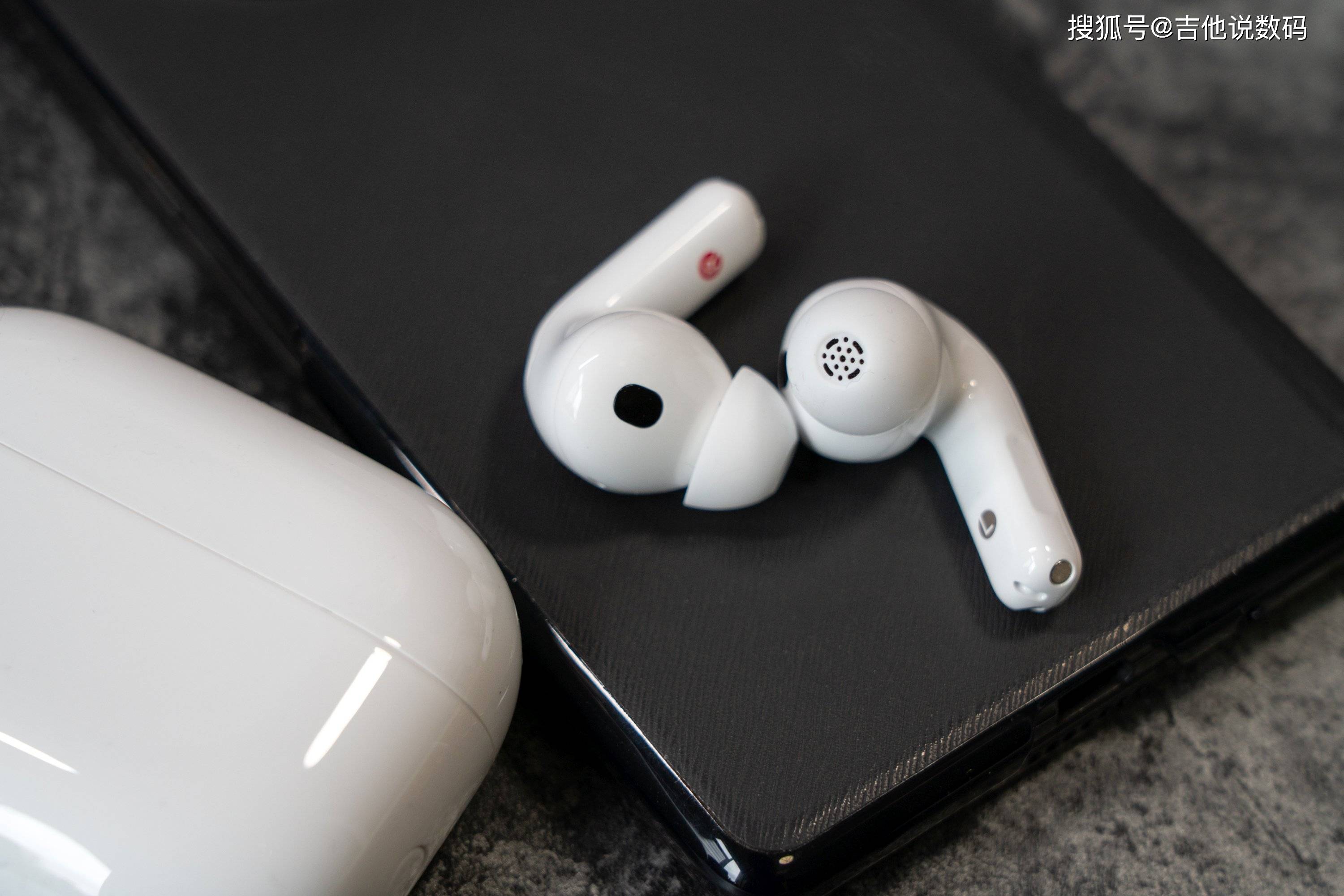 不必再为降噪牺牲音质？漫步者Lolli Pro5蓝牙耳机：被低估的卷王