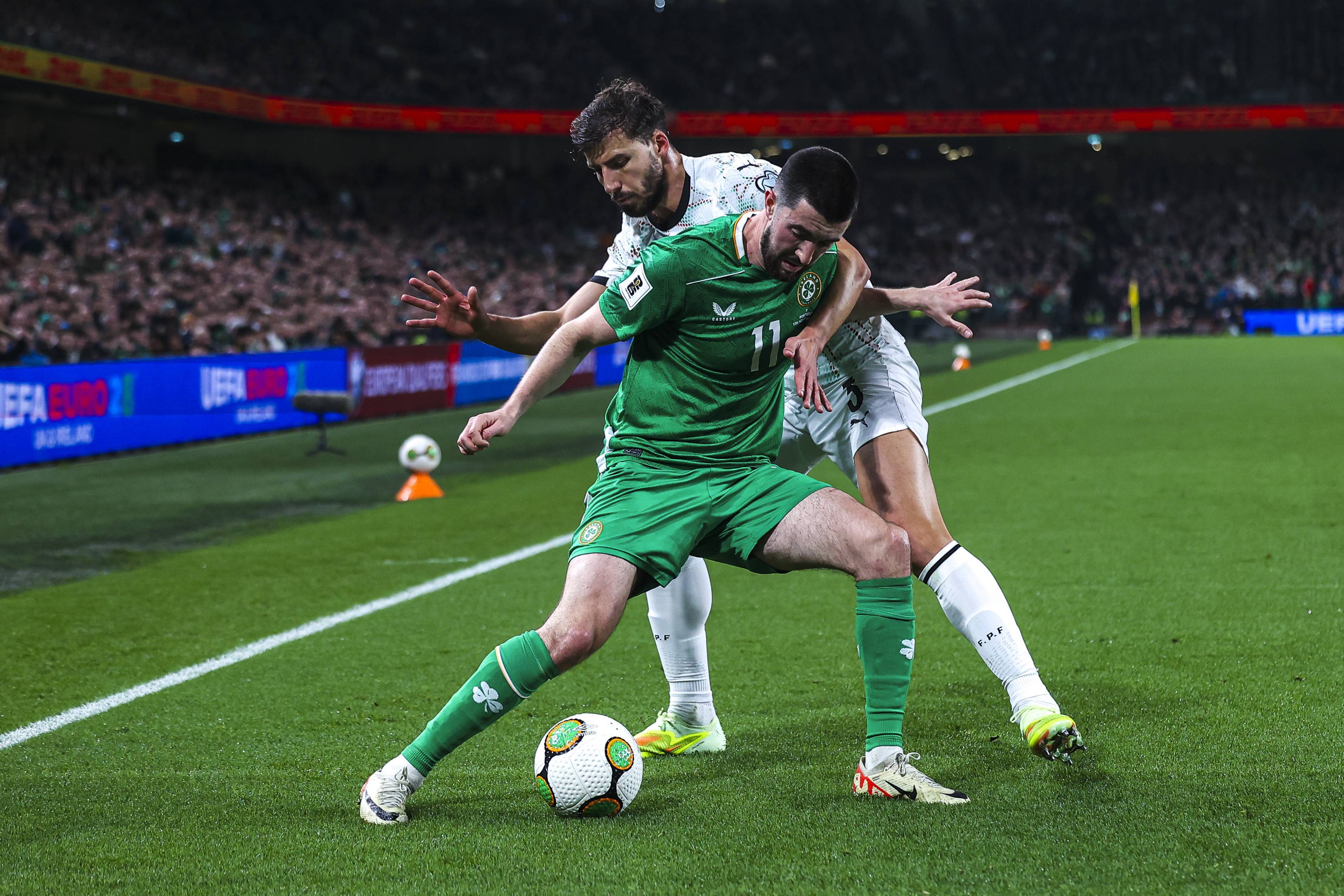 （外代二线）足球——世界杯预选赛：爱尔兰胜葡萄牙